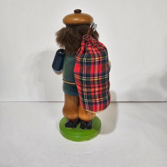 Christian Ulbricht Golfing Nutcracker Smoker - Handcrafted German 9.5" Tall - Picture 3 of 6